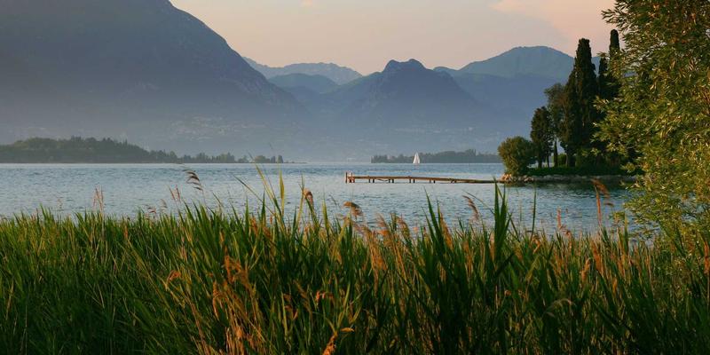 从钢铁到铝材：高纯气体如何优化氮基与放热式气氛热处理工艺