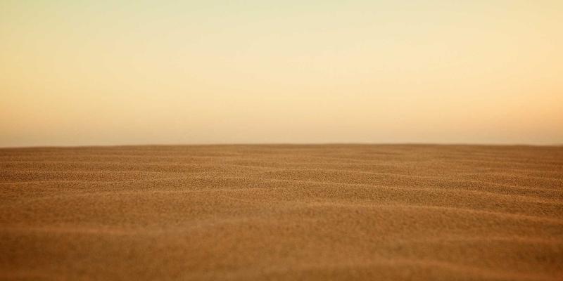 实验室气体与工业气体中的安全卫士：氮气在化工生产中的惰性保护与防爆应用实践