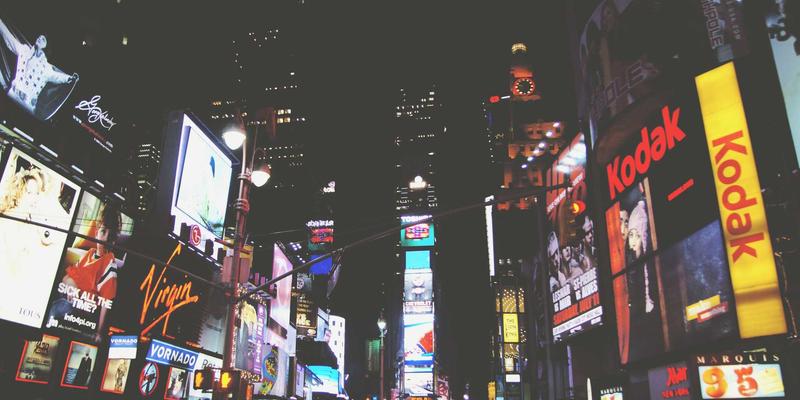 现场制气（PSA/VPSA）与传统供气模式全生命周期成本深度解析：如何为医疗与实验室选择最优气体供应方案